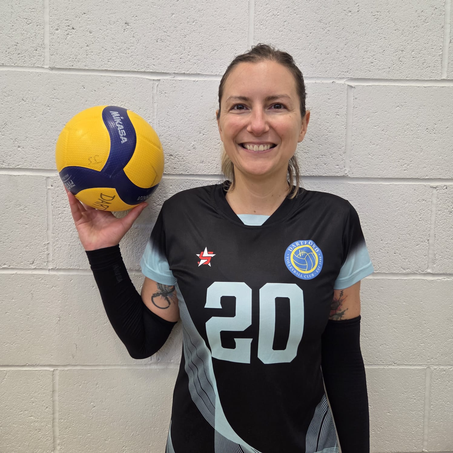 Petra playing volleyball